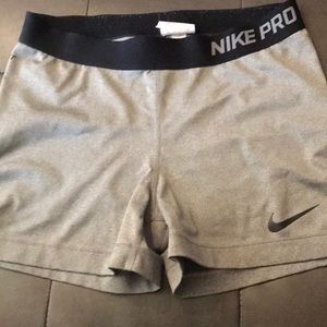 Nike pro